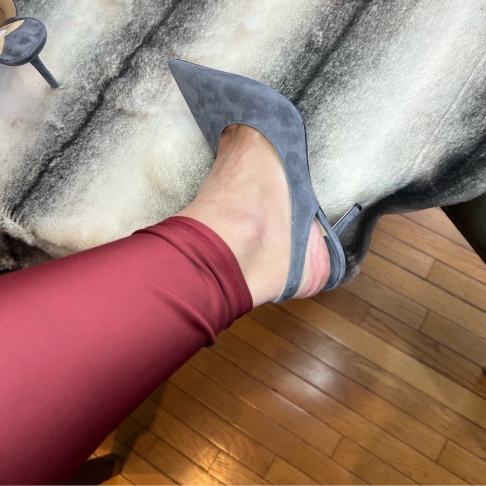 Jimmy Choo Ivy 85 mm Dusk Grey Suede Point Toe Slingback Heels - Picture 9 of 10